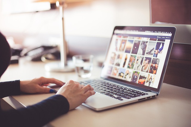 How Much Should I Pay Someone To Run My Website How Much Should I Pay Someone To Run My Website